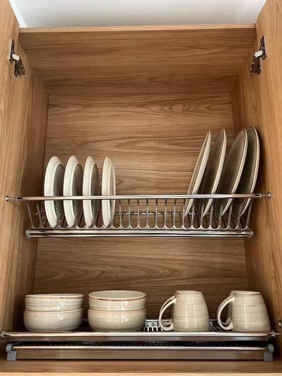 apto con jacuzzi y aire acondicionado cerca laureles - 2