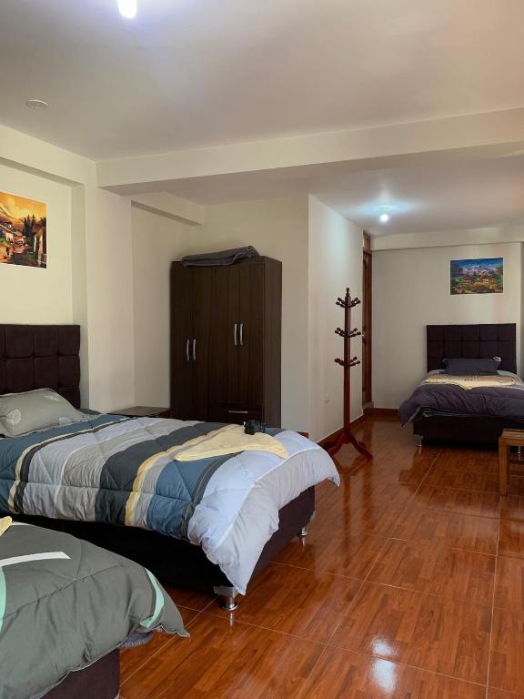 Habitación simple triple, Huayllabamba