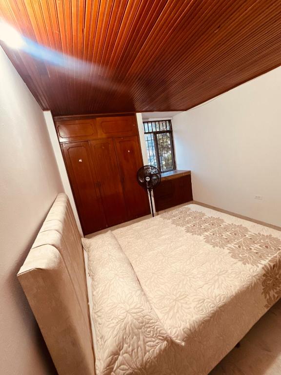 Apartamento muy cómodo cerca del Hospital - 4