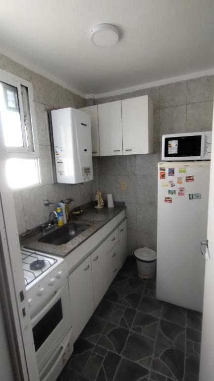 Monoambiente Almagro zona Hosp Italiano AlquilerEnBaires - 2