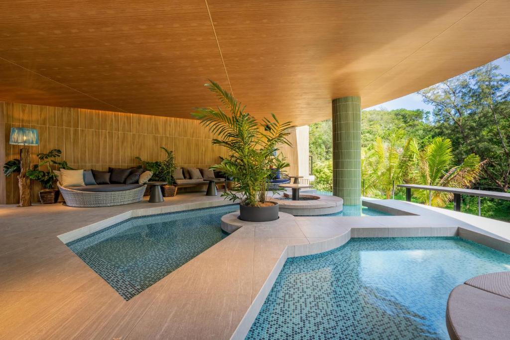 TWIN-LINE HOTEL YANBARU OKINAWA JAPAN