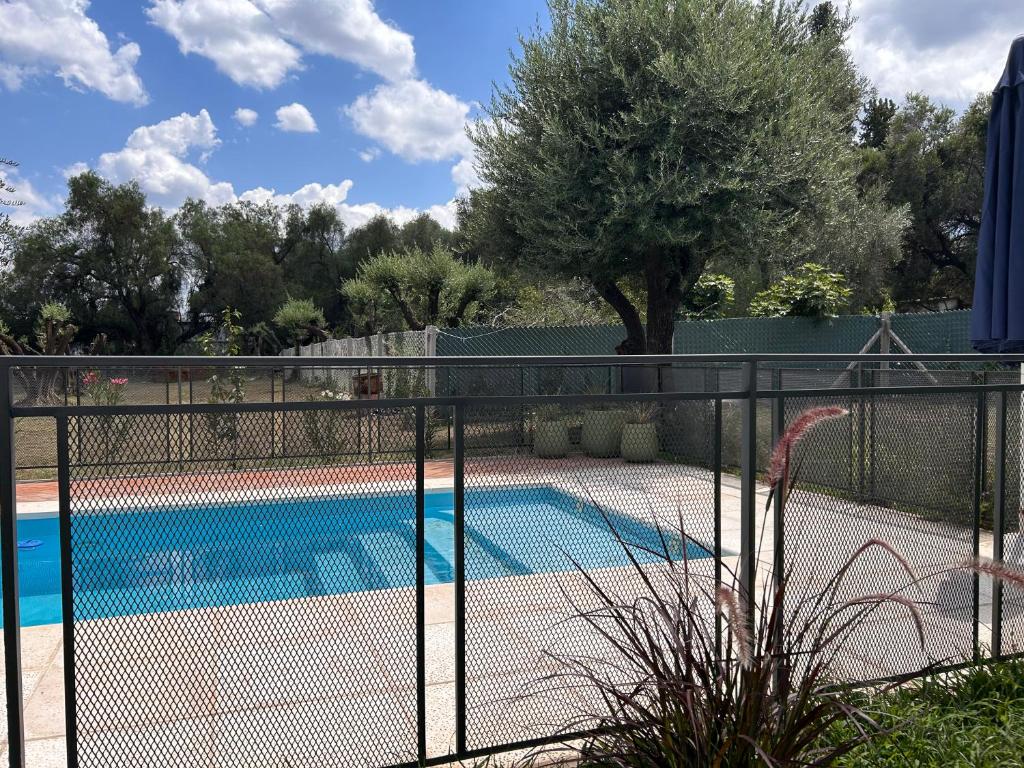 "Rincón de Olivos" Alojamiento entero en complejo con piscina - 3