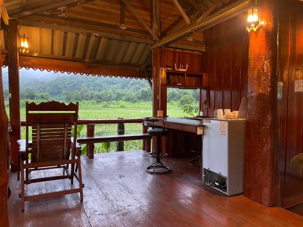 Baan บ้านสวนวิวทุ่ง