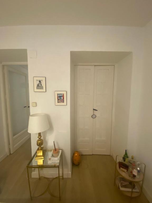 Bonito apartamento en barrio Salamanca, Мадрид