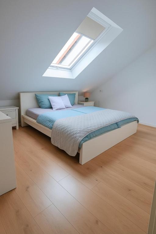 Apartment Katarina Oberasbach mit Klimaanlage 6 Minuten von Playmobil Fun Park, Oberasbach