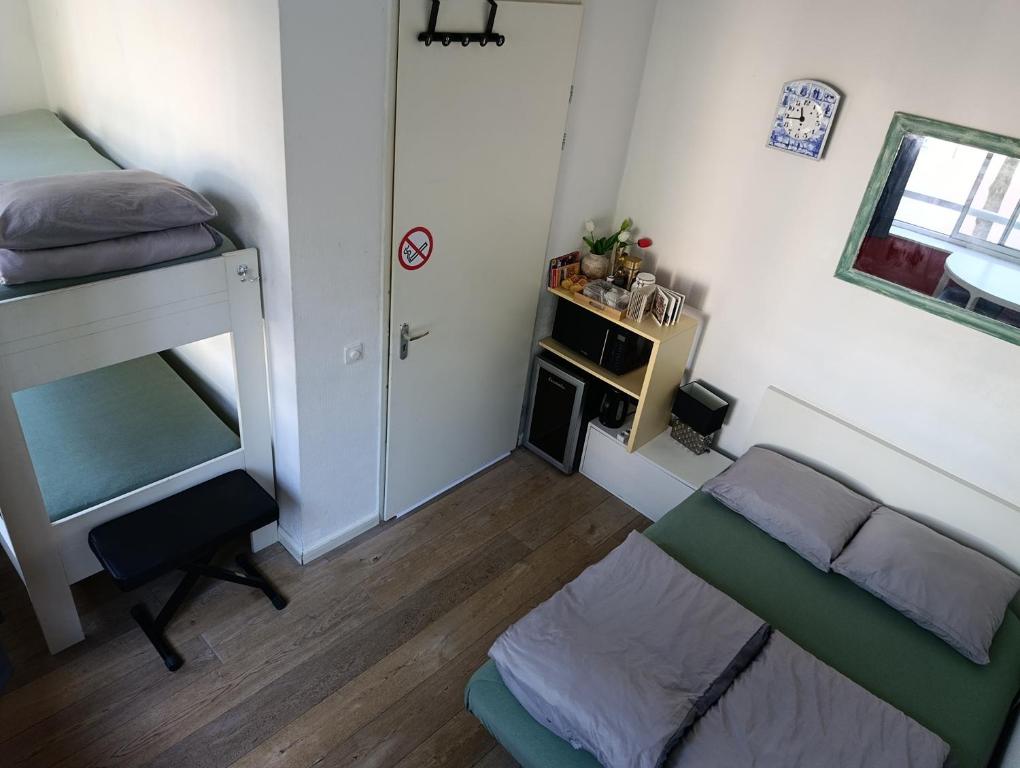 All you need, a comfy place, Amsterdam