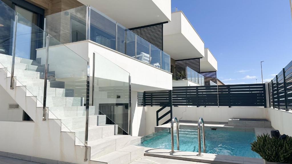 BEACH FRONT house LA MATA - 1