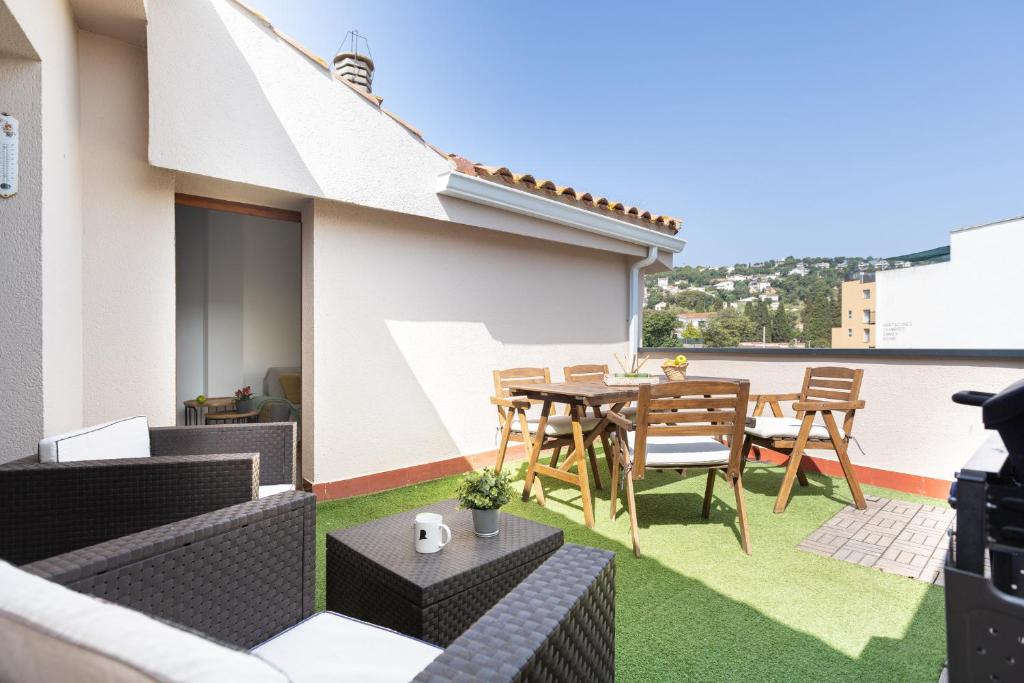 Lets Holidays QUIET APARTMENT 5 minutes TO THE BEACH 2 - 1