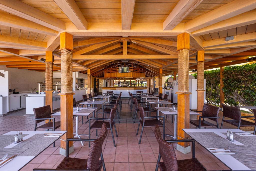 Maspalomas Resort by Dunas — Restaurant & bars in Maspalomas, Canary Islands