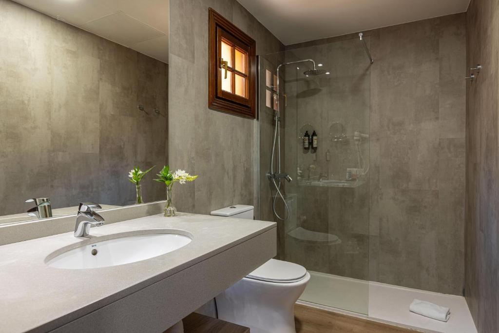 Maspalomas Resort by Dunas — Hotel rooms in Maspalomas, Canary Islands