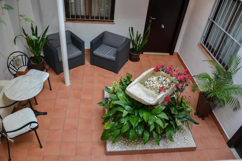 I AM La Posada Hotel and Apartment - 4