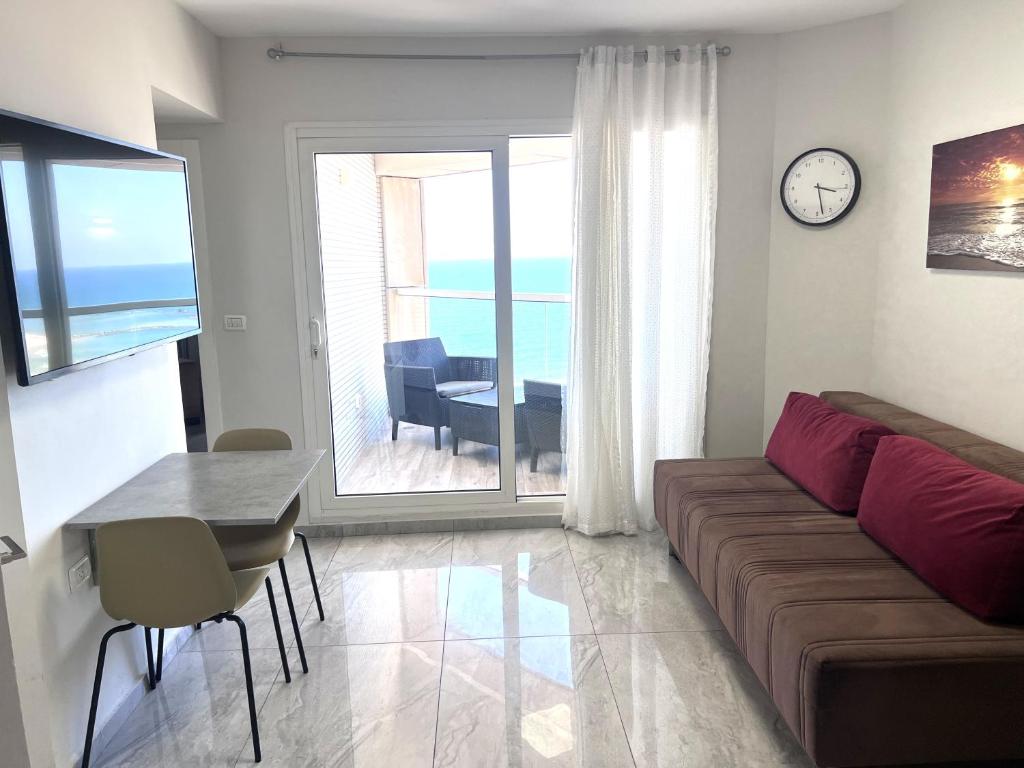 Apartments4you Leonardo 11, Bat Jam