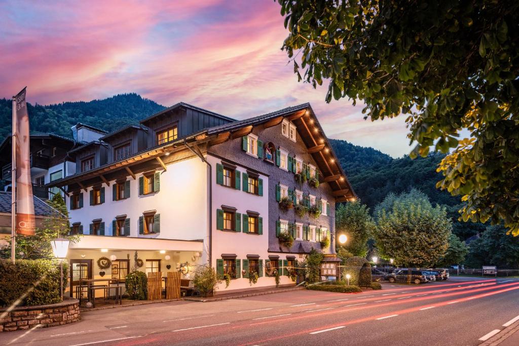 Relax & Vitalhotel Adler, Schruns