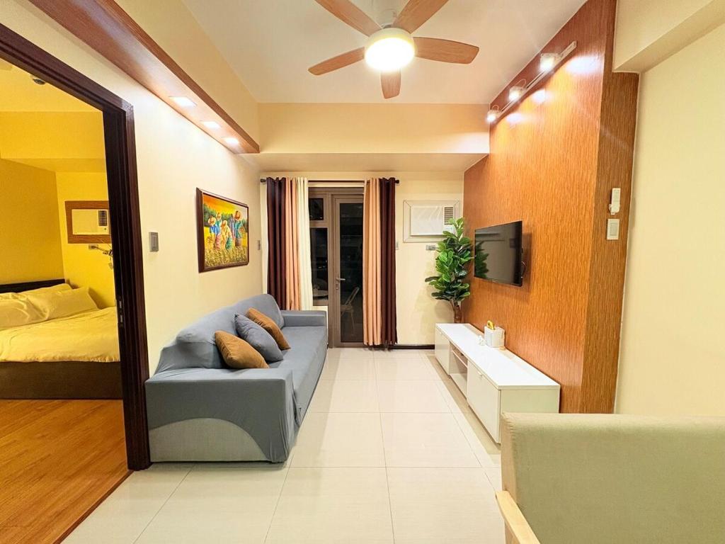 Galini Suites near World Trade, PICC, Star City, Manila