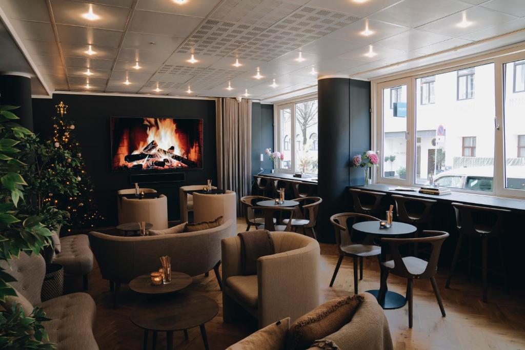 Bar/lounge