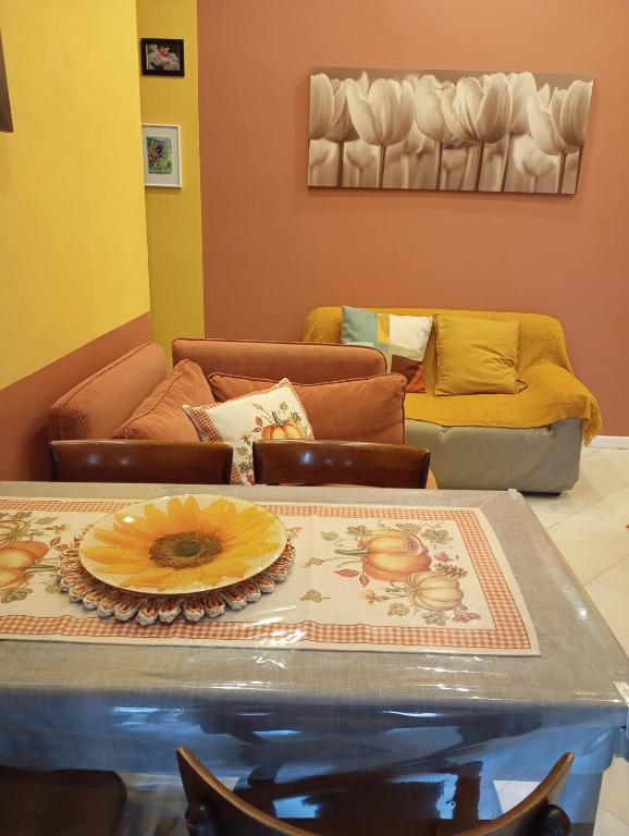 Flores Home, Boho Chic Style & Urban Comfort Navigli, Bocconi, Centro, Milán