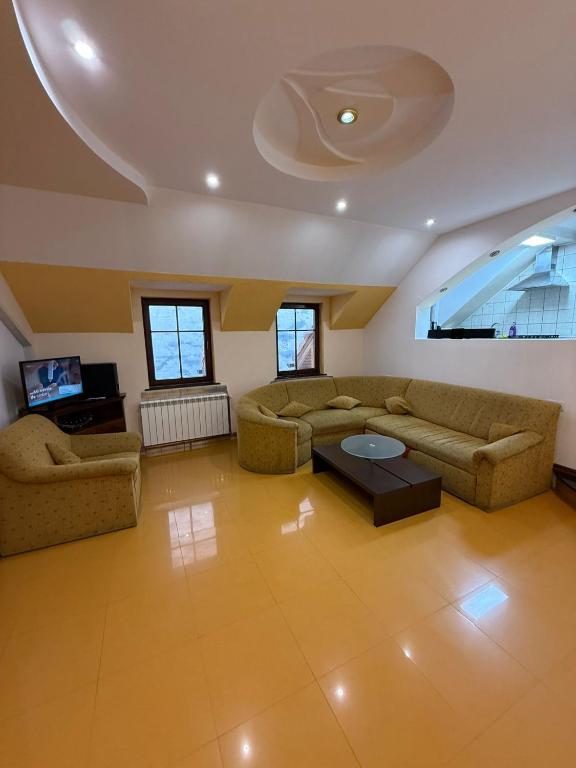 CENTRUM 22 RESIDENCE Ap II, Sibiu