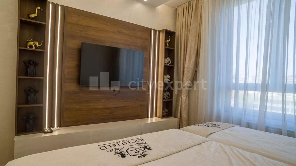 Exclusive Apartment - 1