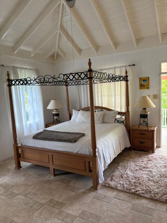 Library Master Suite, Montego Bay