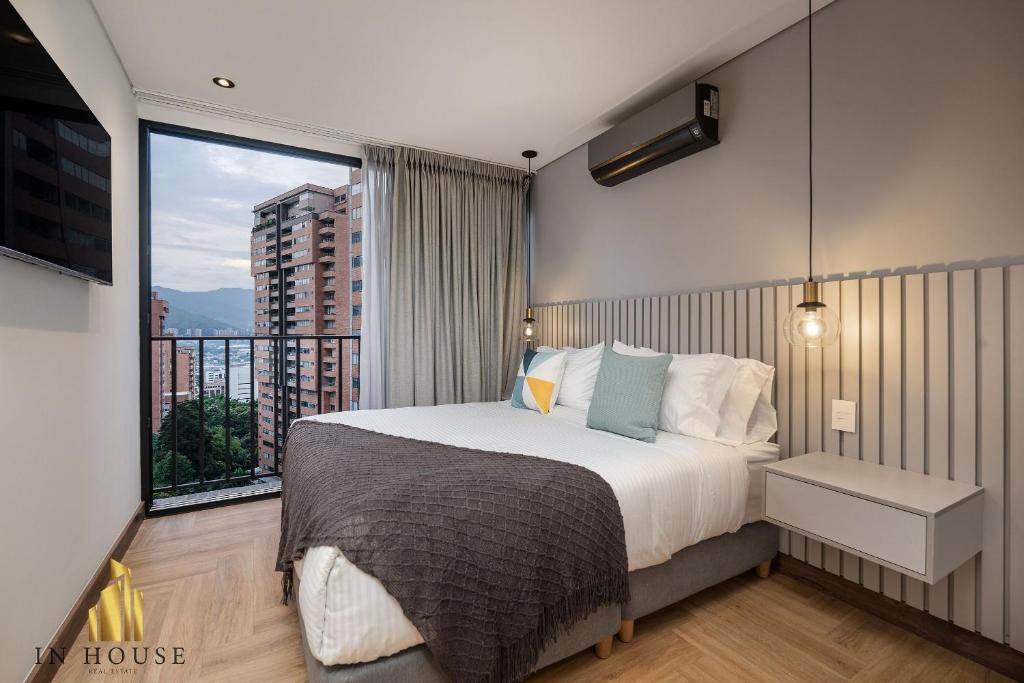 Morph 902 - Exclusivo apt en el Poblado con balcón - 3