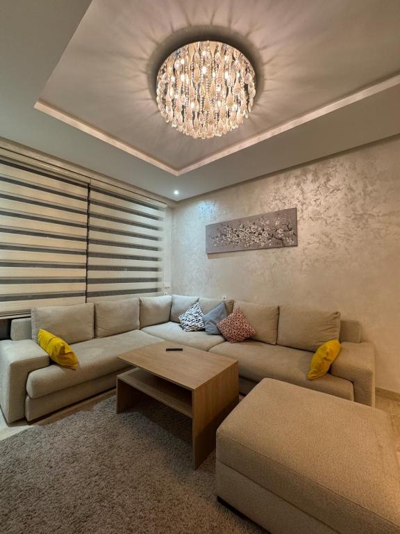 Perfect getaway pool, comfort and proximity, Agádir