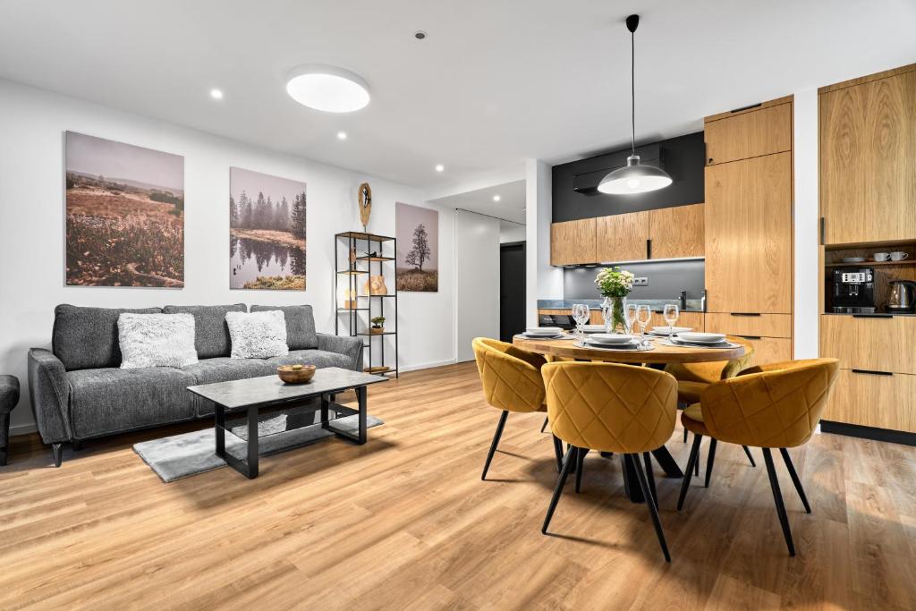 Kopřiva by Mountain ways, Abertamy