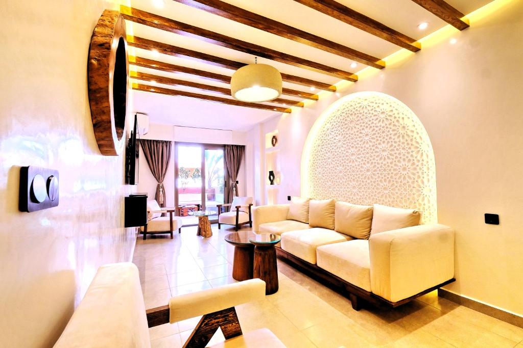 Chic & Comfort, Experience Marrakech differently, Marakéš