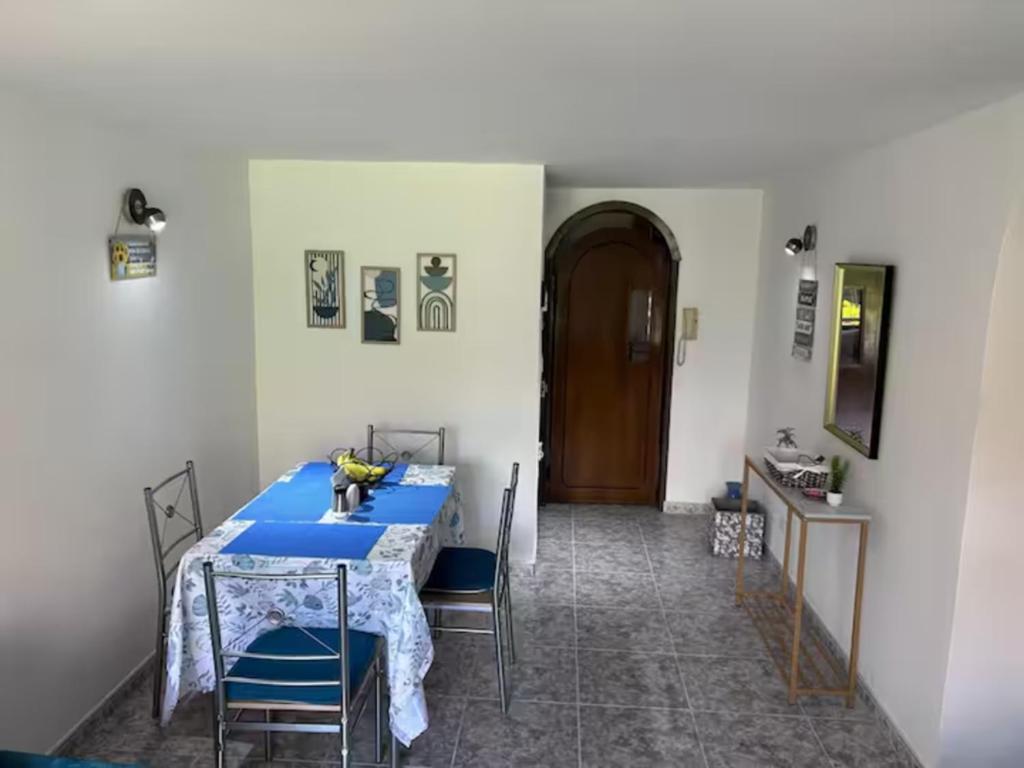 Moderno Apartamento A 15 Minutos del Aeropuerto & Embajada - 4