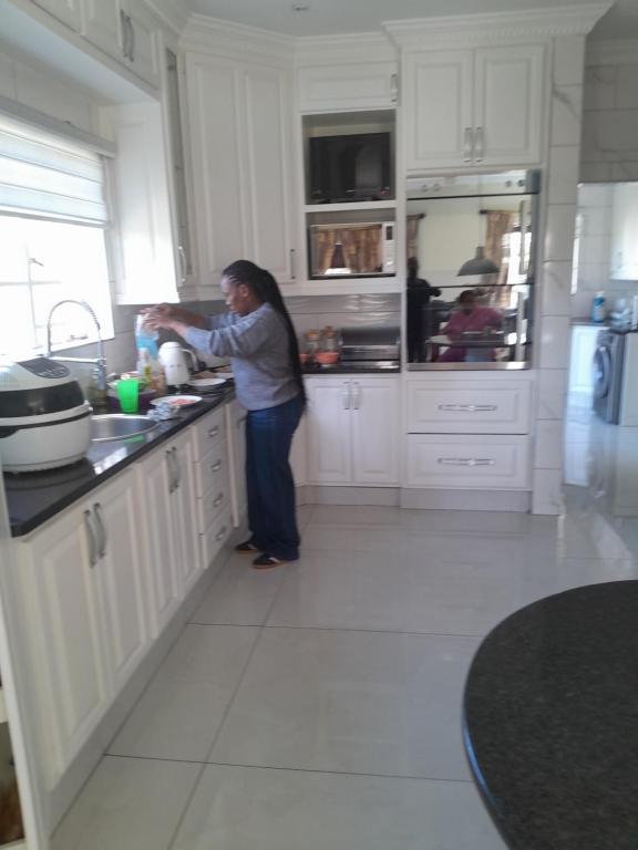 Prins Albert 6, Pretoria