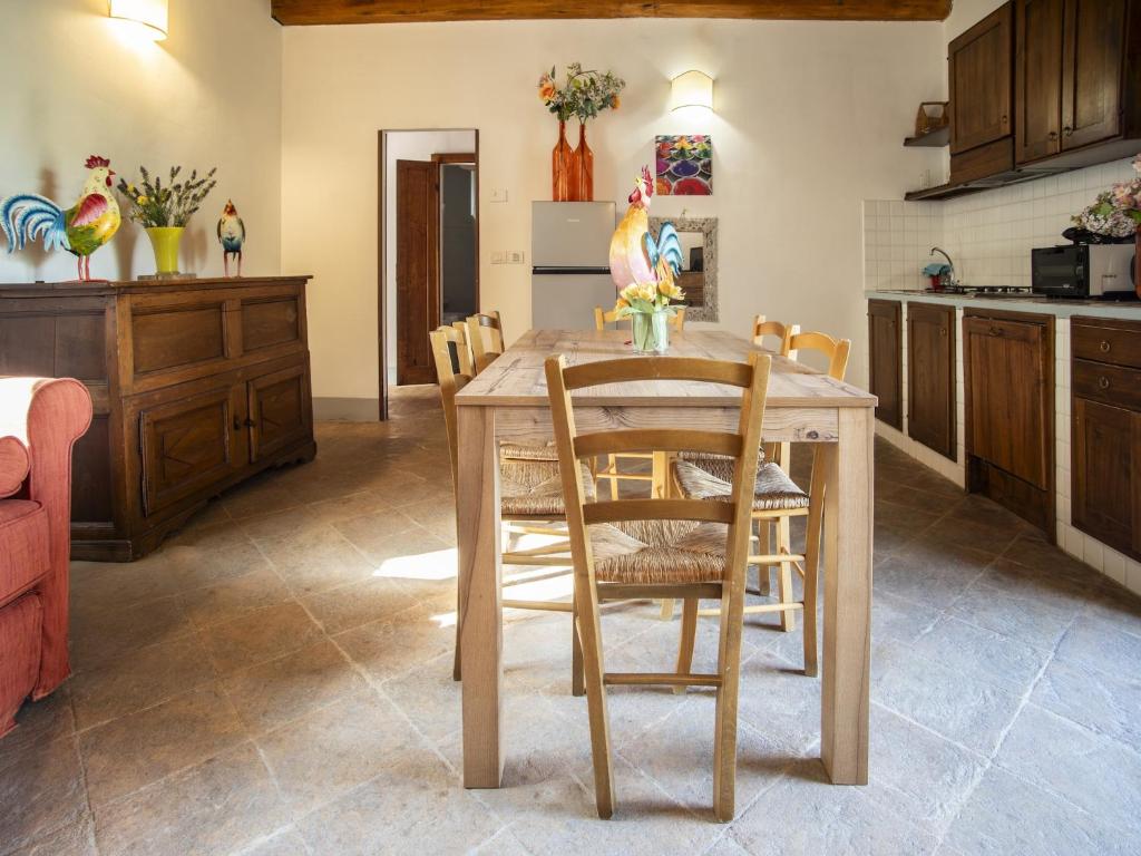 Apartment with terrace in Assisi - 4
