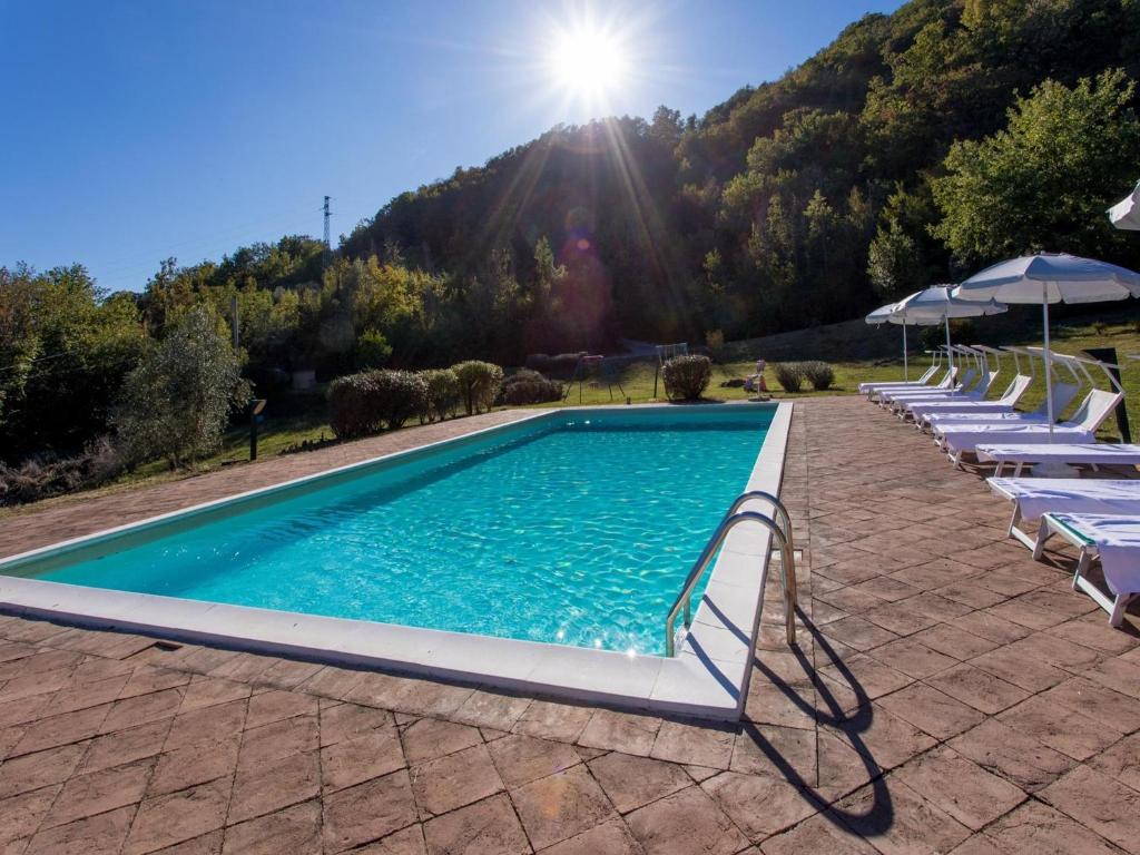 Apartment in a farmhouse with swimming pool - 1
