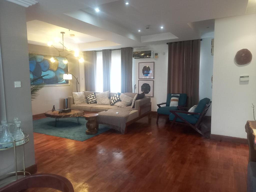 Lagos Residence - Luxury 4Bedroom Ikoyi, Lagos