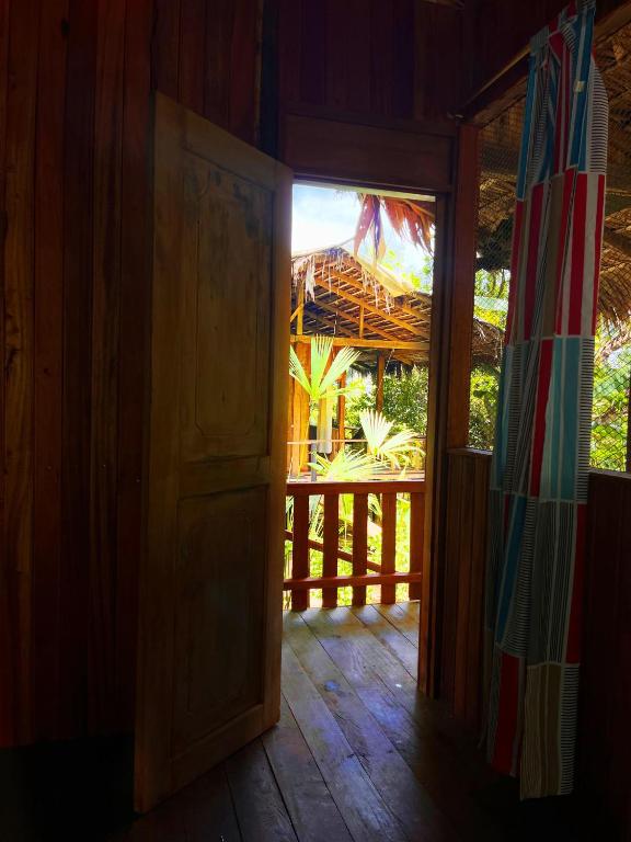 Ecohotel Iraka Cabañas Privadas en Selva y Playa - 3