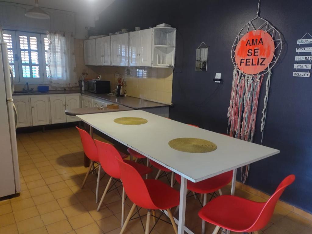 Casa Grande con pileta próximo kempes, ferial, Córdoba - 2