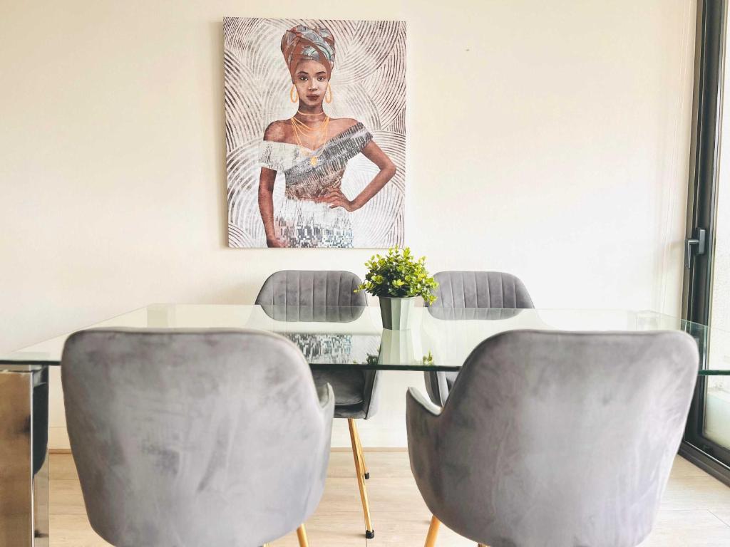 Stylish & Cozy Las Condes Apartment - 3