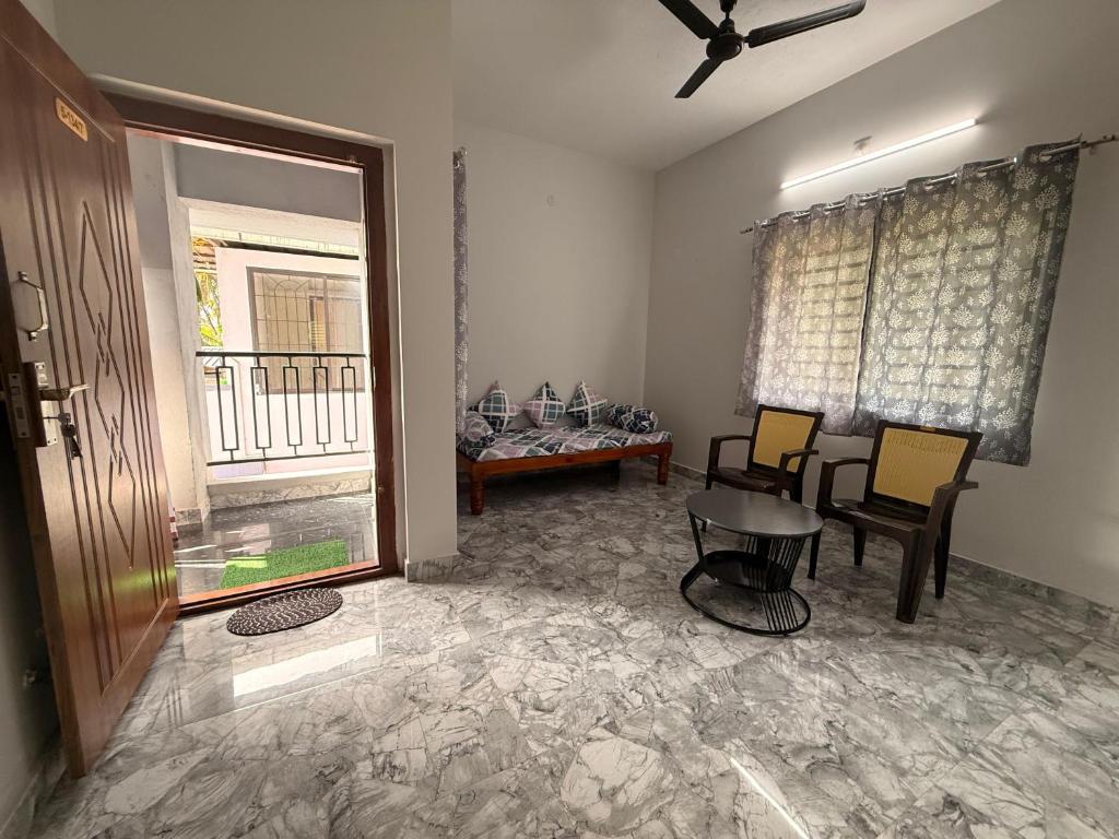 Sukruthi service apartment 1bhk, Mangalúr