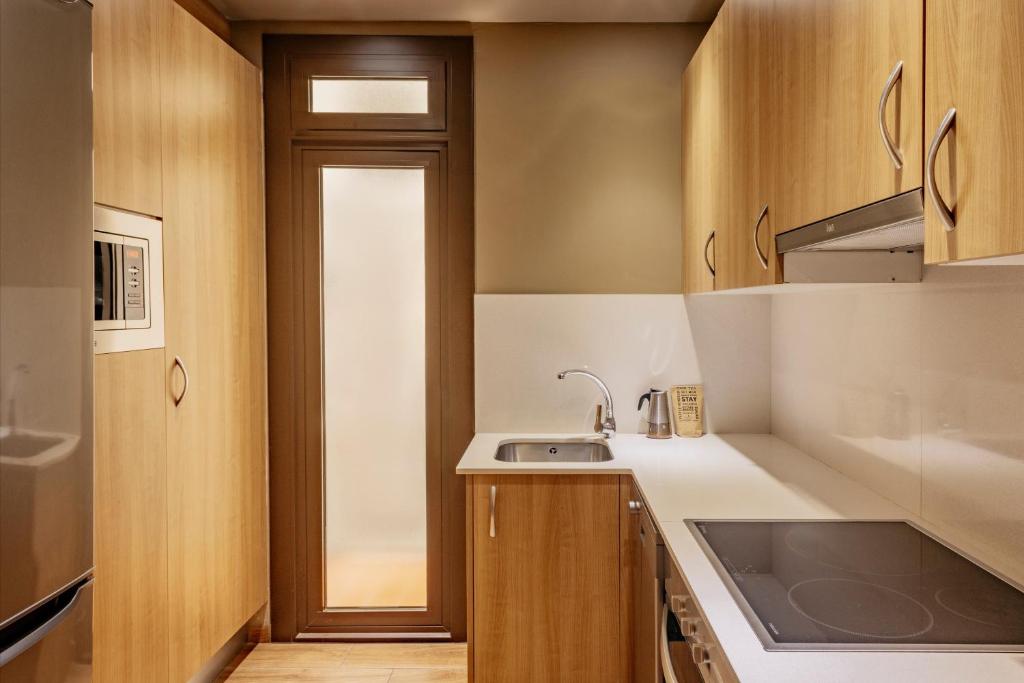 Barcelona Apartment Milà - 3