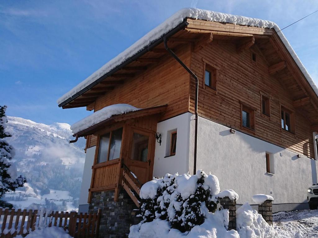 Chalet in Fügen near Spieljoch Ski Lift, Fügen