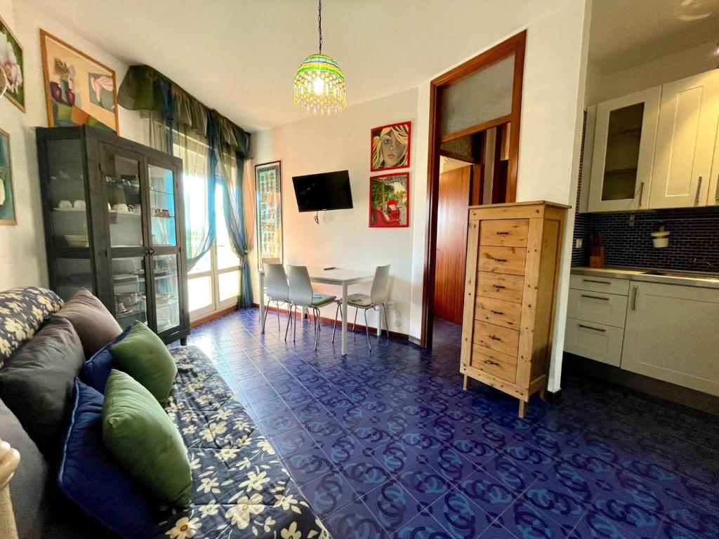 Homely flat with terrace - 2