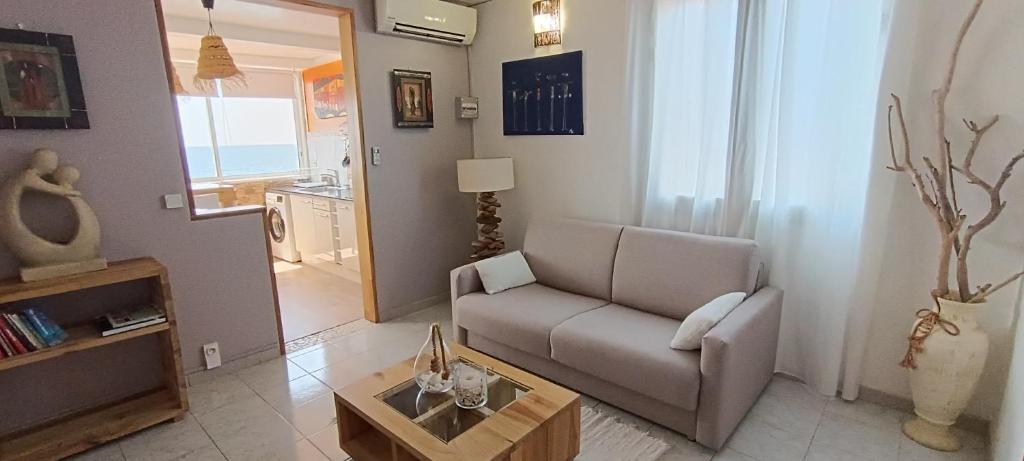 CLEMARA EVASION, Schoelcher