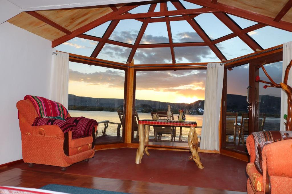 Uros House Lodge Perú - 2