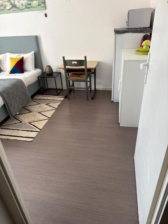 Chambre hôte privée spacieuse équiper gare de Lille - 3