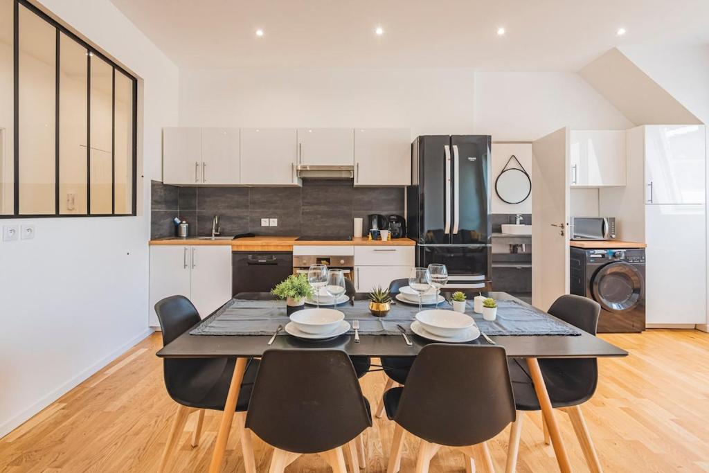 Stuart elegance with Cathedral view, Ideal for Families - 3