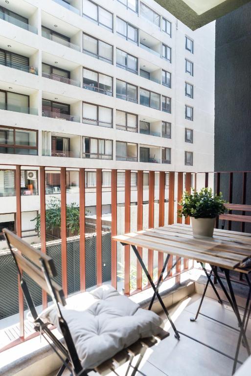 Chic Studio Escape for 3 in Lively Las Condes - 3