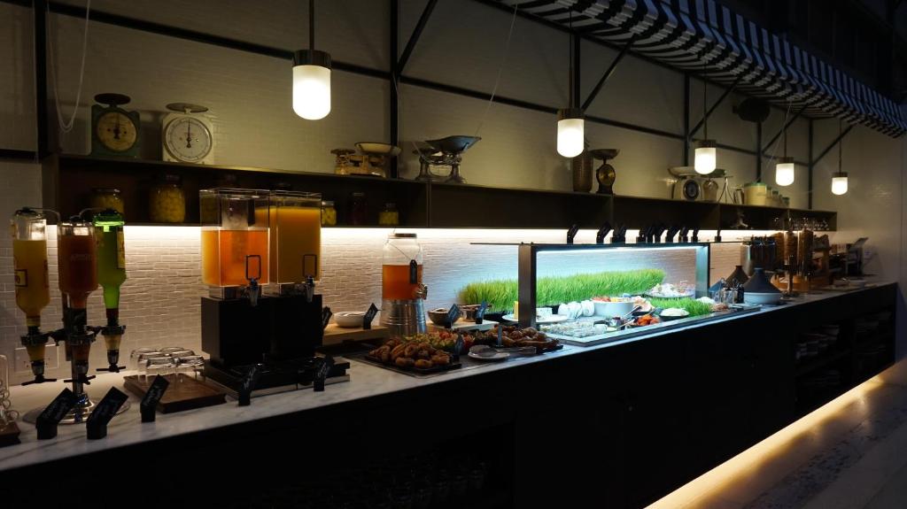 Essen und Erfrischungen