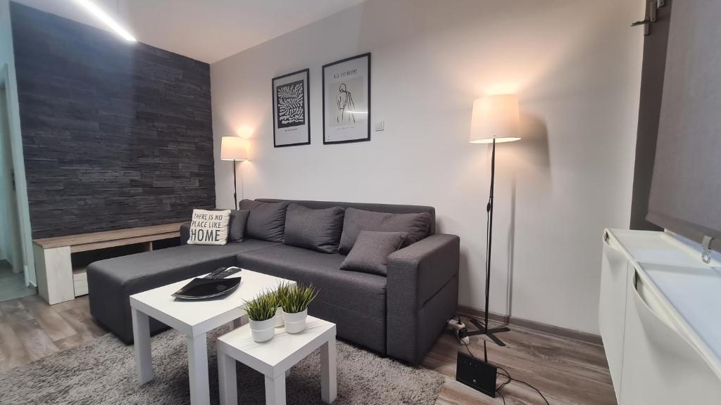 Apartman 47A, Valjevo