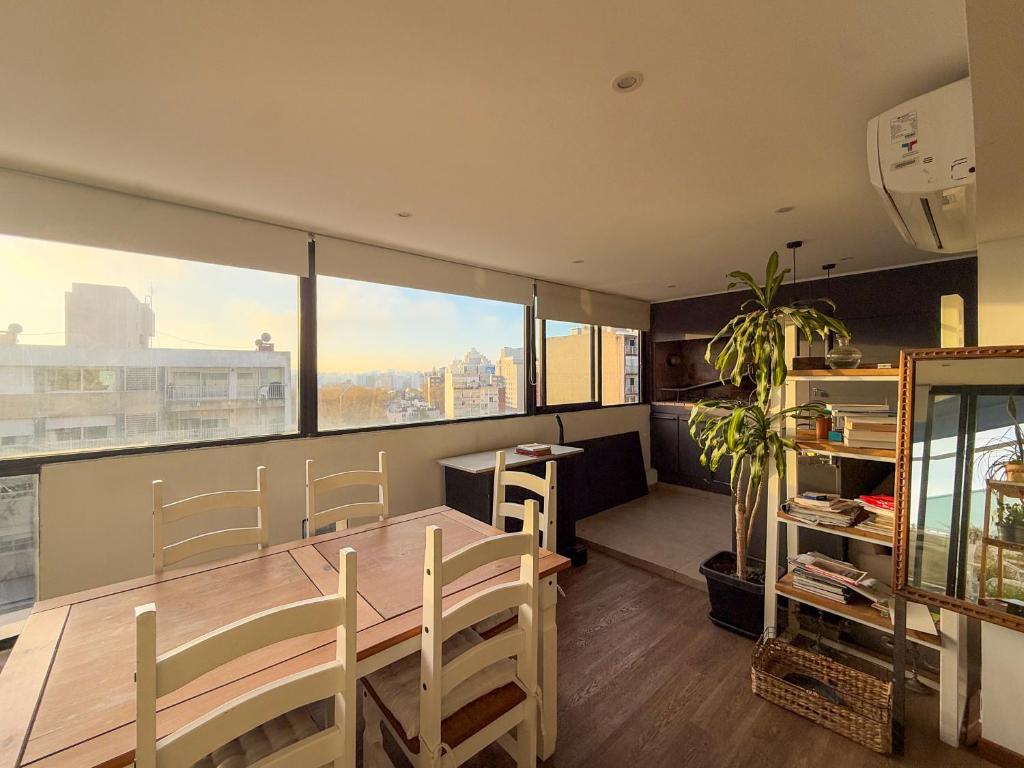Penthouse con parrillero, terraza y estufa a leña - 3