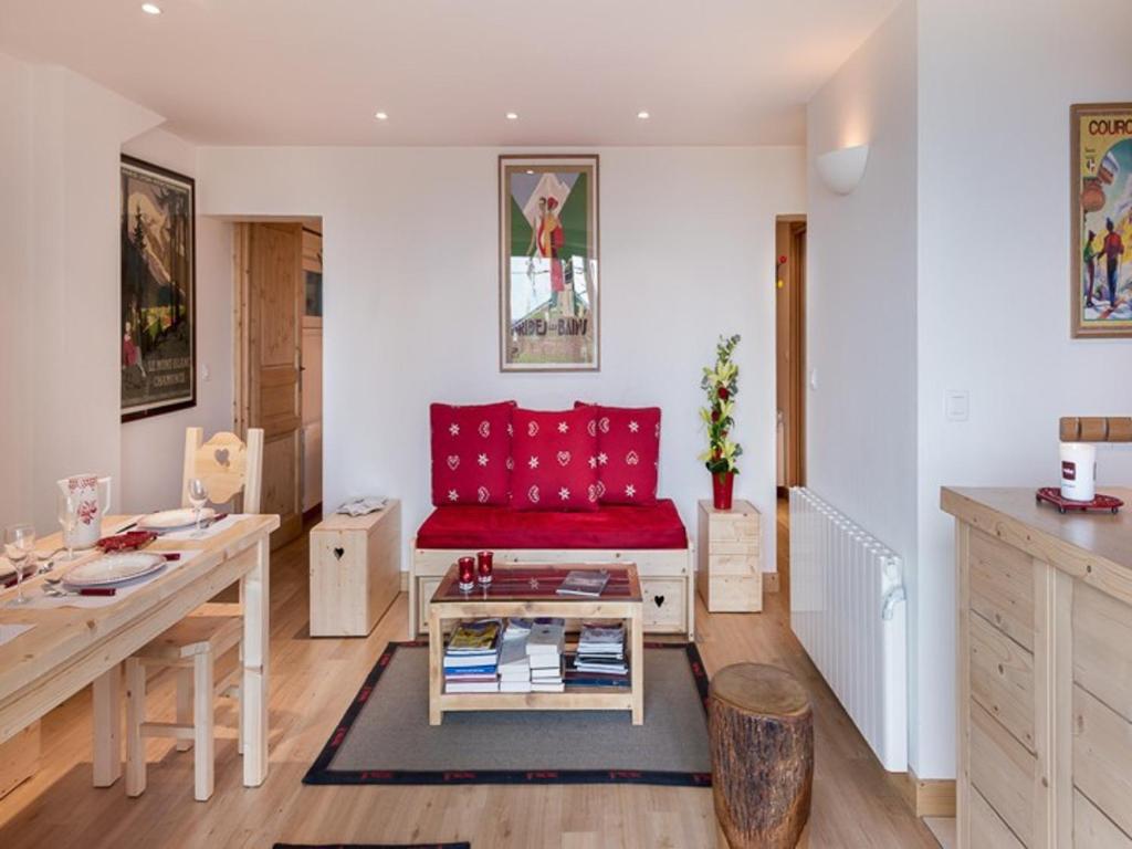 Appartement de charme à Courchevel 1850, 2 pièces + coin montagne - 1