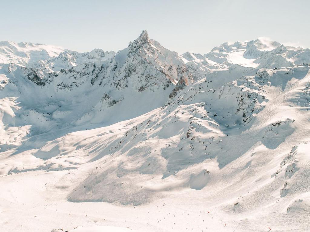 Courchevel 1850 Appartement rénové avec vue et Wifi - 2