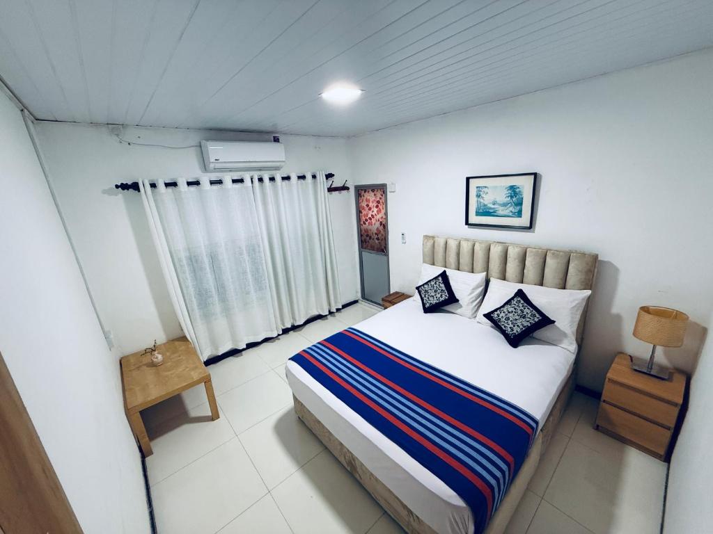 Che's place, Negombo